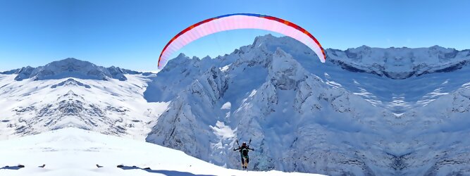 Trip Adria - Paragleiten im Winter die Freizeit spüren und schwerelos über die Tiroler Bergwelt fliegen. Auch für Anfänger werden Flüge, Tandemflüge angeboten.